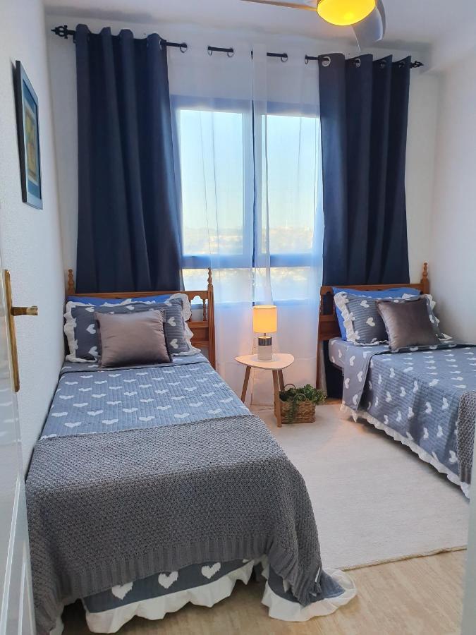 Apartment In Campoamor Overlooking The Swimming Pool エクステリア 写真