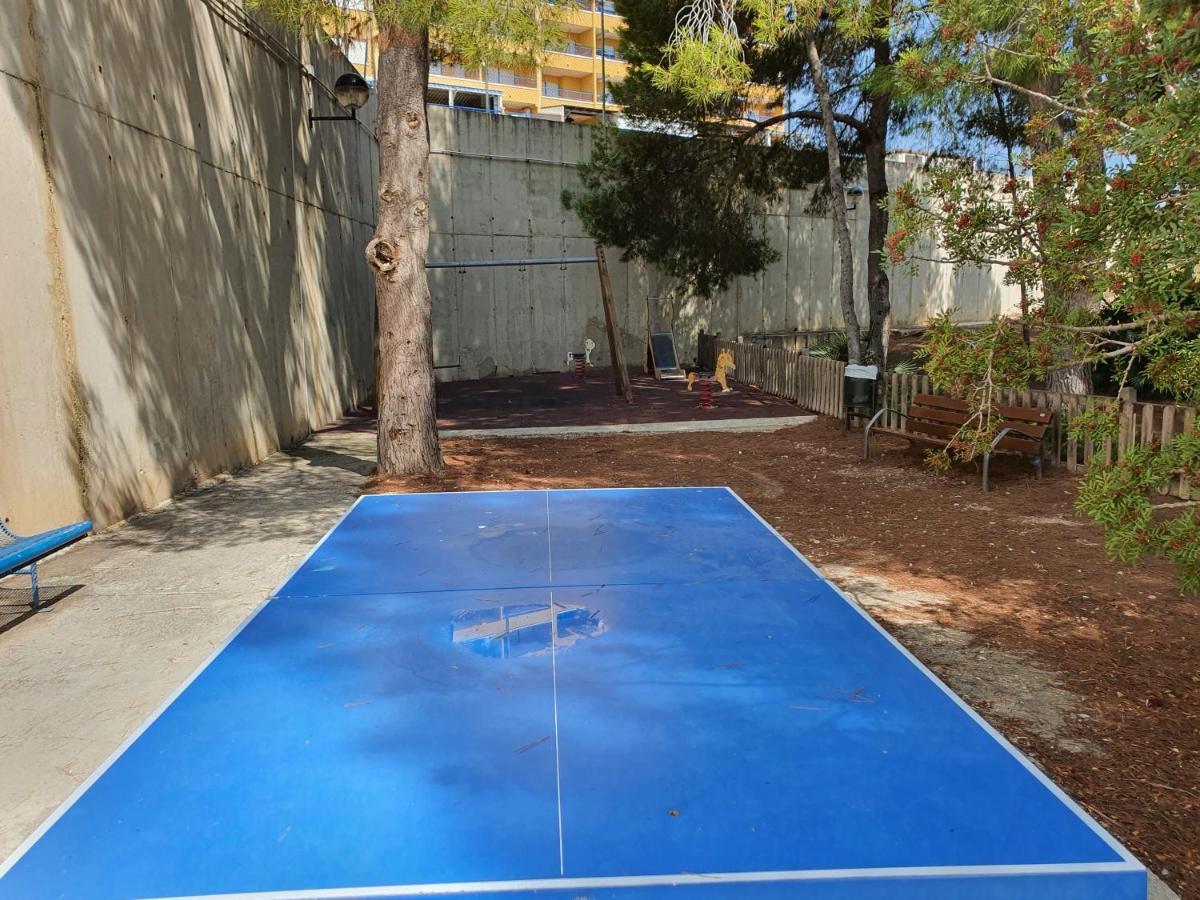 Apartment In Campoamor Overlooking The Swimming Pool エクステリア 写真